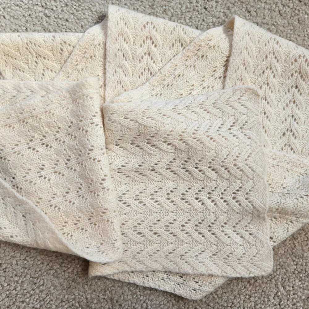 Cashmere Pointelle Scarf Ivory